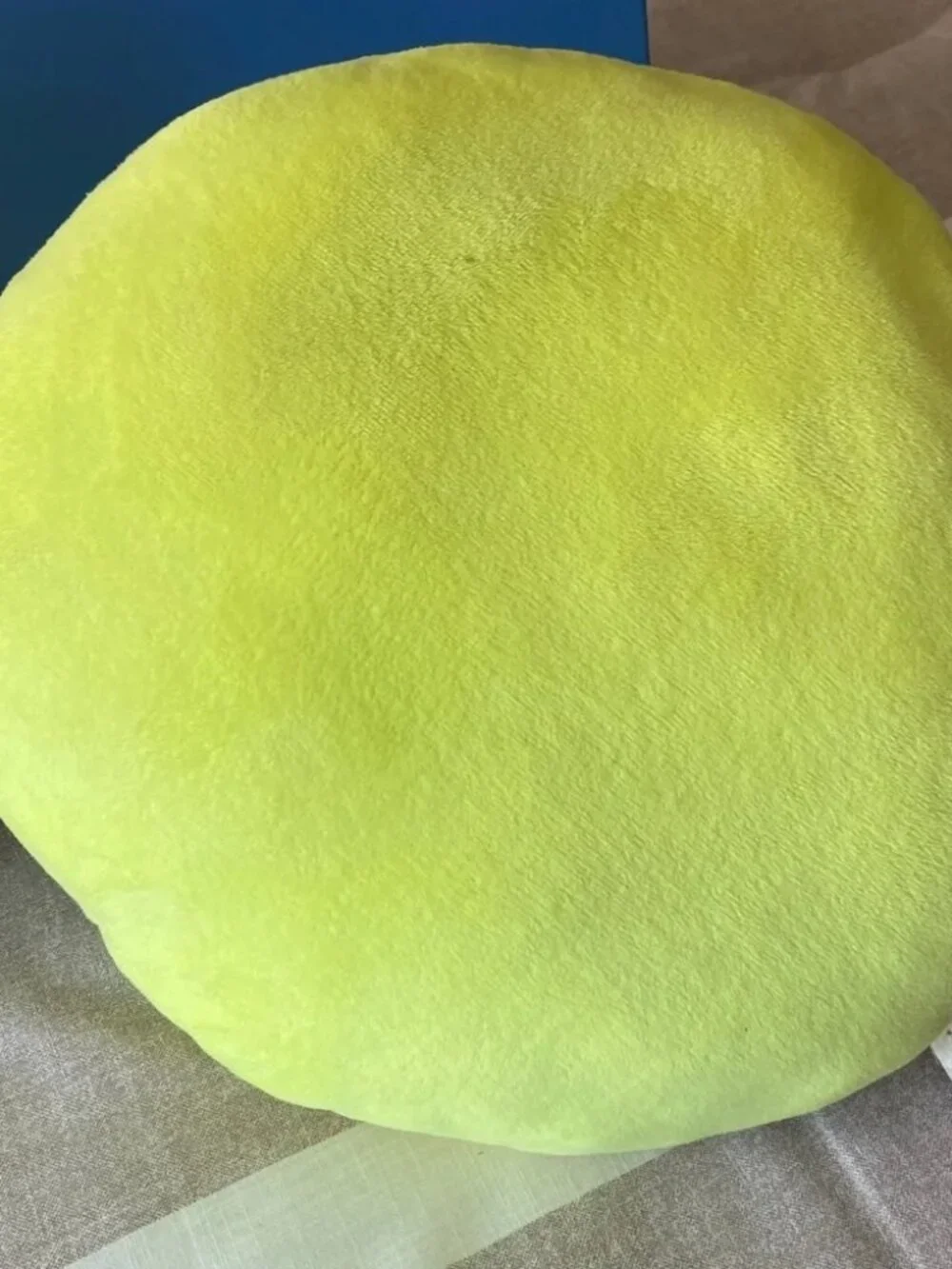 EUC Emoji Pillows Set